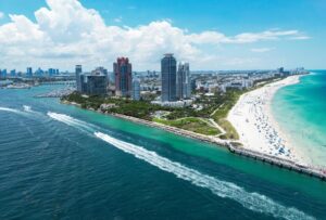 Miami’s low-tax, business-friendly environment has fuelled an investment surge, luring millionaires and billionaires alike. Discover how the Florida city’s pro-growth ethos could inspire economies worldwide—even as it grapples with rising sea levels.